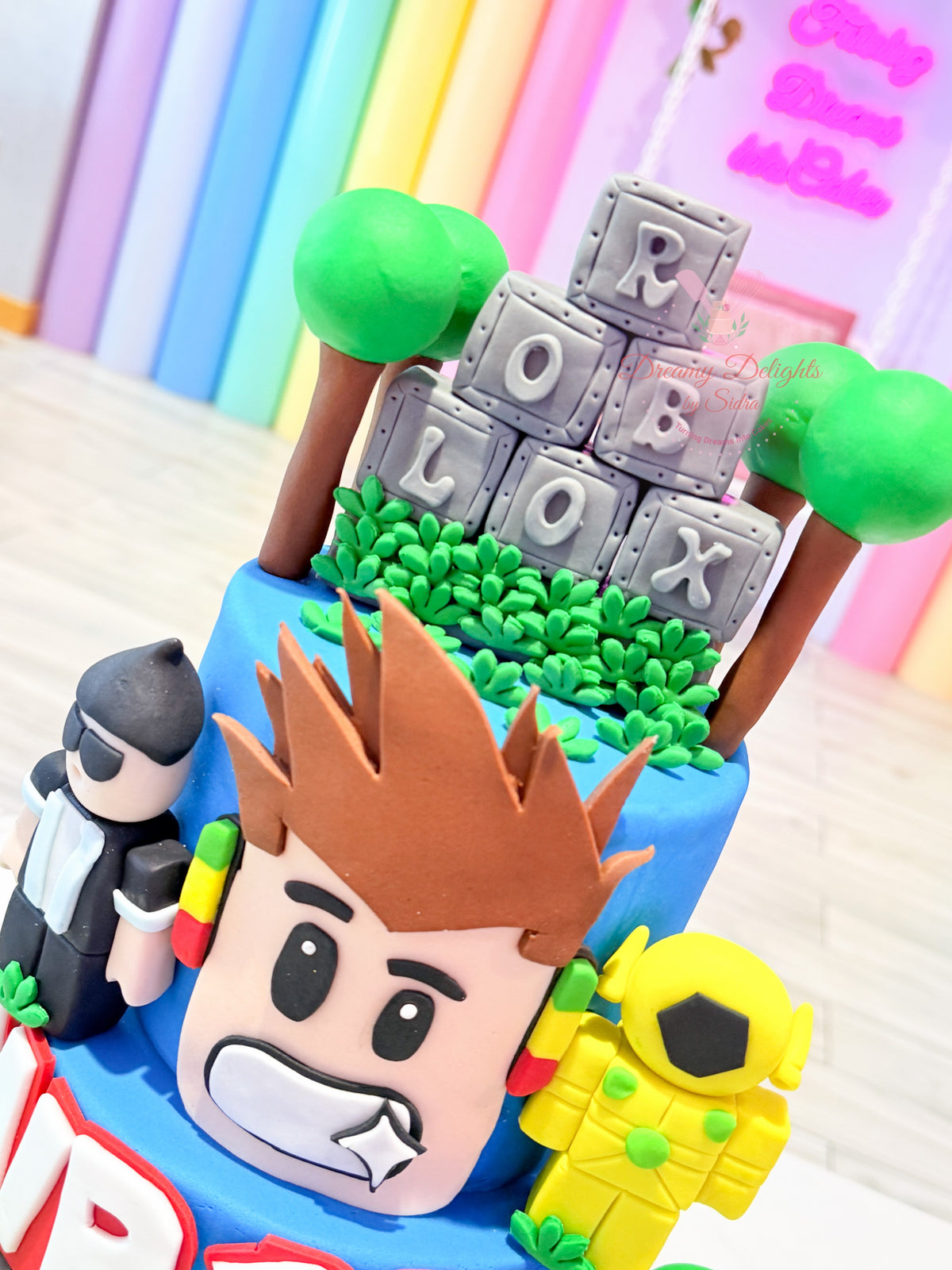 Roblox Birthday Cake