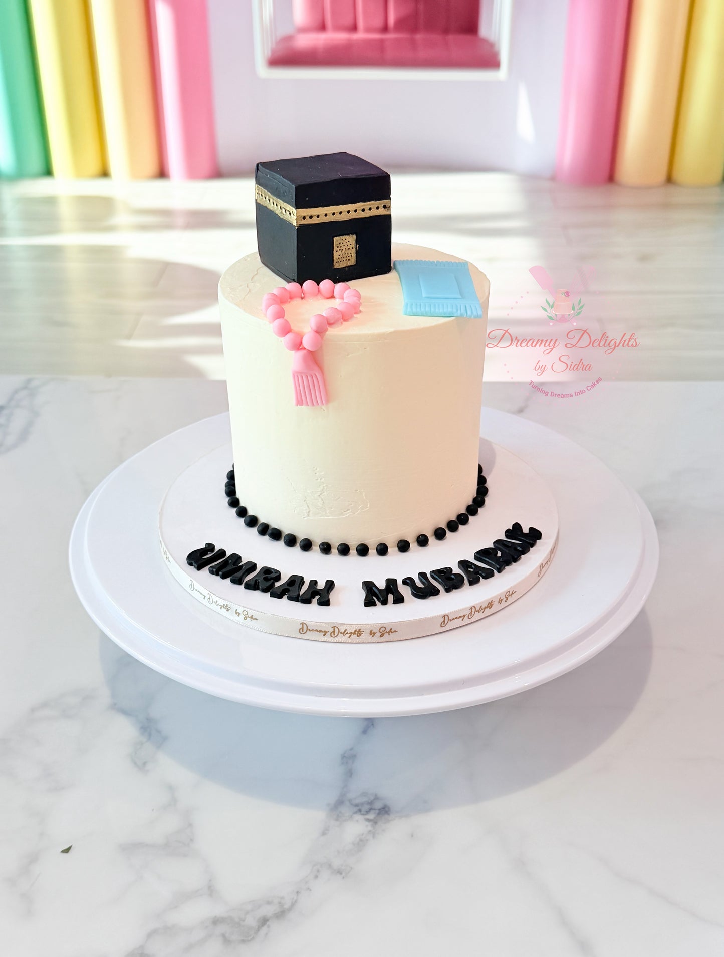 Umrah Mubarak Cake