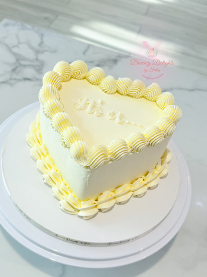 Vintage Heart Cake 3