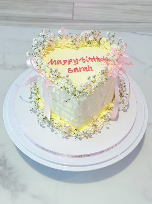 Vintage Heart Floral Cake